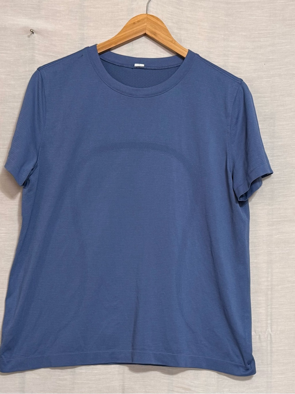 Lululemon Blue Swiftly Tech Short Sleeve Shirt Size 8